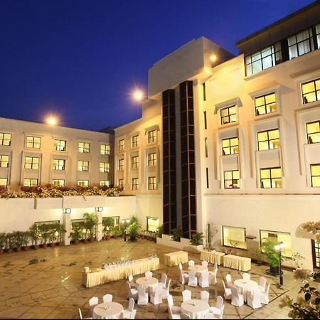 Greenpark Hyderabad Exterior foto
